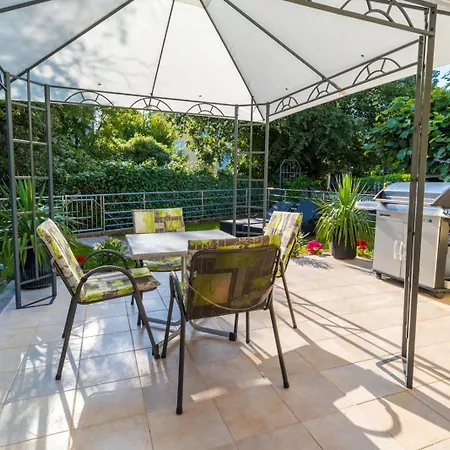 Centar Appartement Malinska