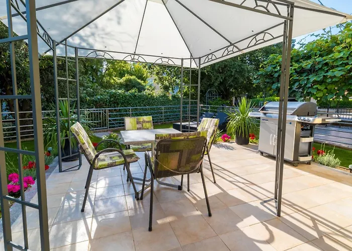 Centar Appartement Malinska